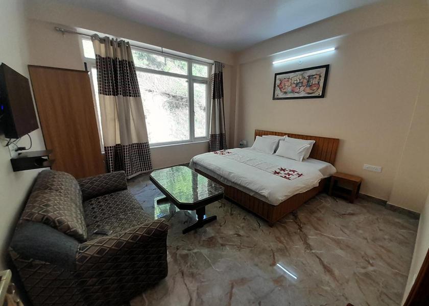 Himachal Pradesh Shimla standard deluxe