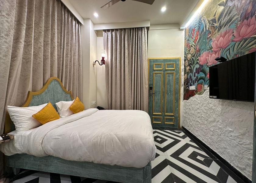 Uttar Pradesh Varanasi Classic Deluxe Room