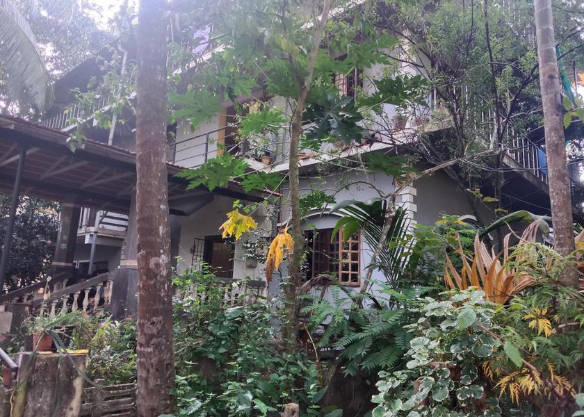 Goa Sernabatim Hotel Exterior