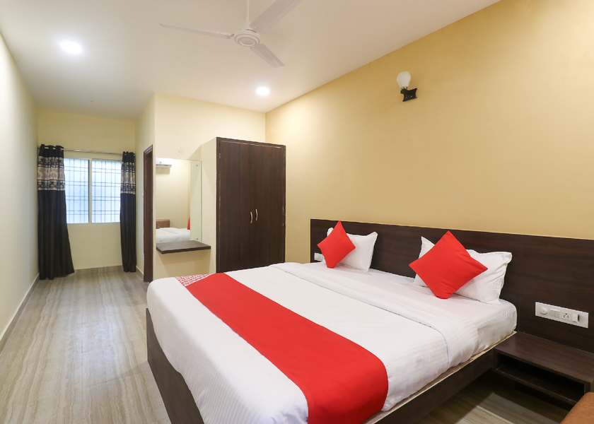 Uttar Pradesh Mughalsarai Standard Room