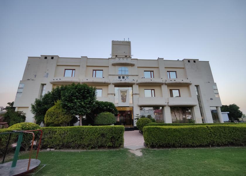 Rajasthan Sri Ganganagar Hotel Exterior