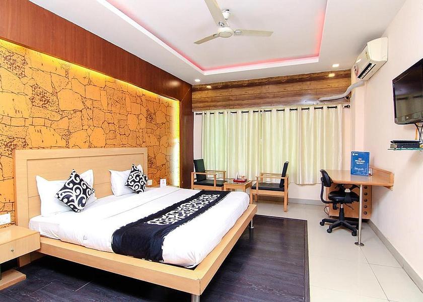 Uttar Pradesh Kanpur Deluxe Room Non-Smoking