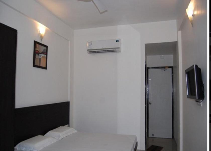 Rajasthan Abu Road Suite Double Bed
