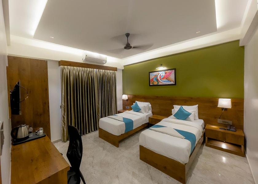 Maharashtra Pune Deluxe Twin Room