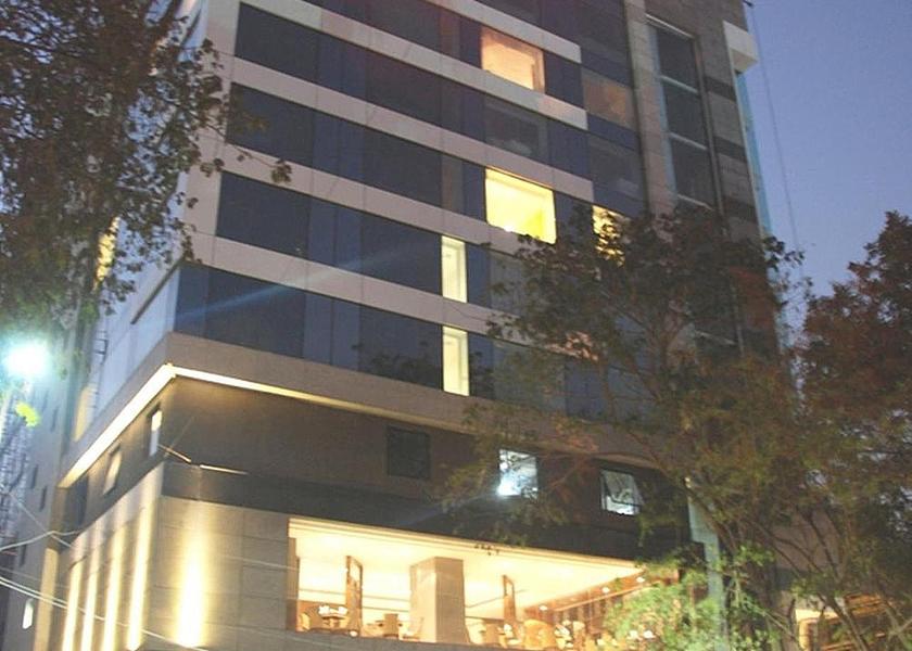Maharashtra Pune entrance