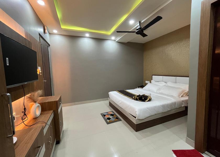 West Bengal Howrah Queen Deluxe