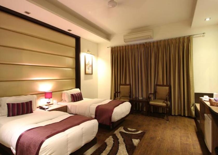 Haryana Gurugram Executive Twin Suite with Balcony