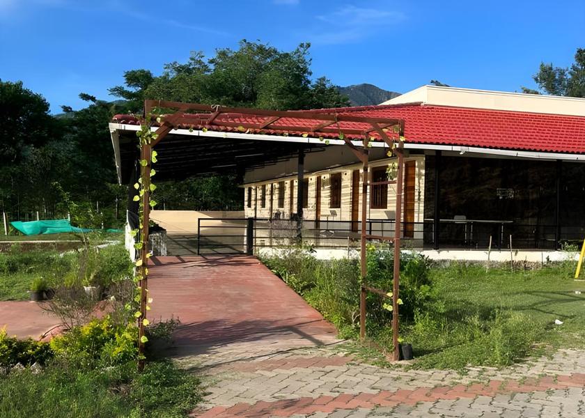 Tamil Nadu Masinagudi entrance
