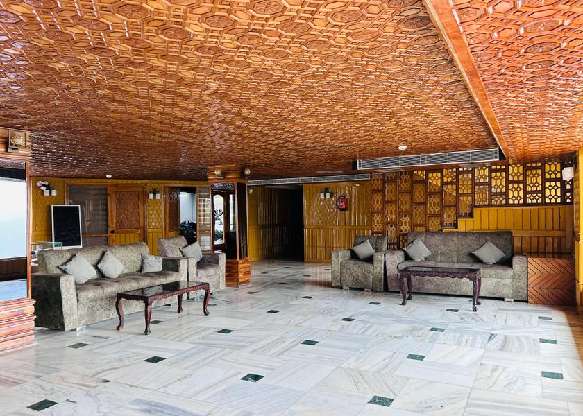 Jammu and Kashmir Patnitop Public Areas