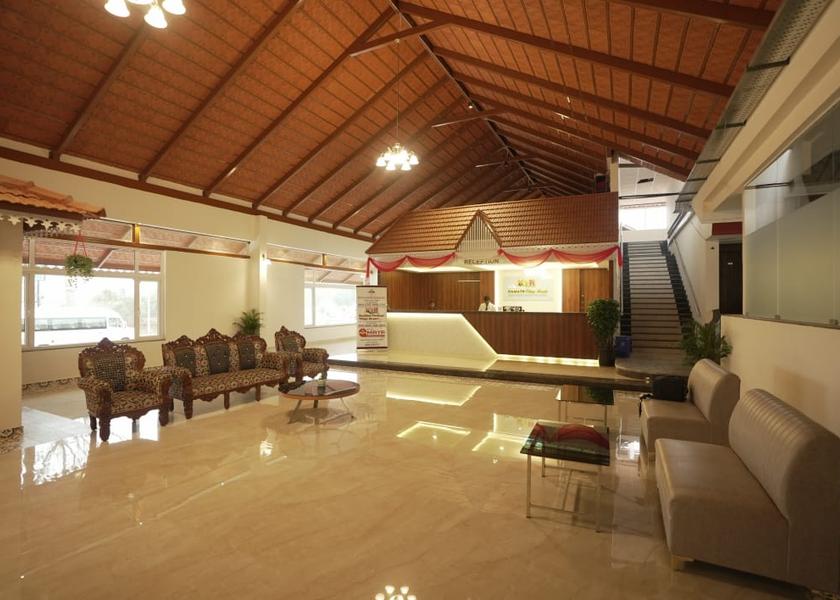 Karnataka Gundlupete Public Areas