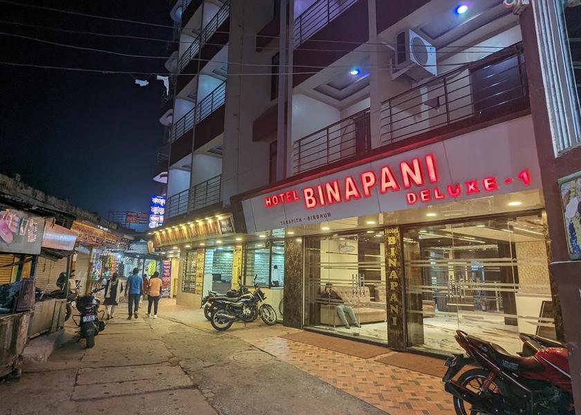 West Bengal Tarapith exterior view