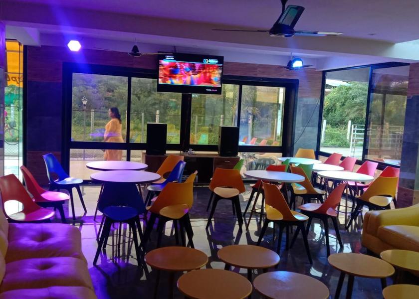 Dadra and Nagar Haveli and Daman and Diu Daman Food & Dining