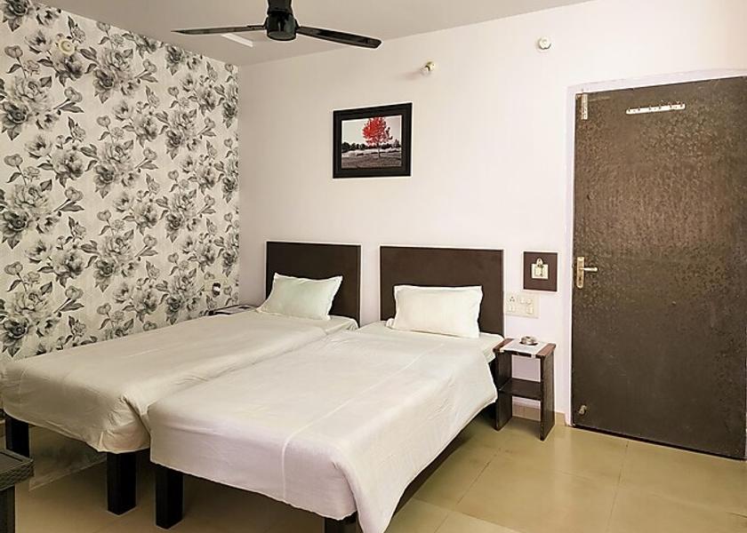Madhya Pradesh Seoni Standard Non AC Room