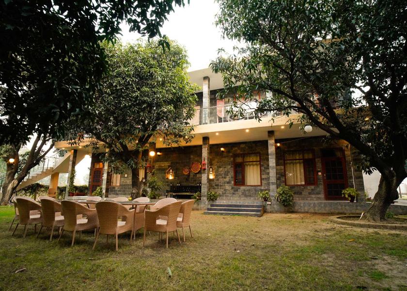 Punjab Hoshiarpur exterior view
