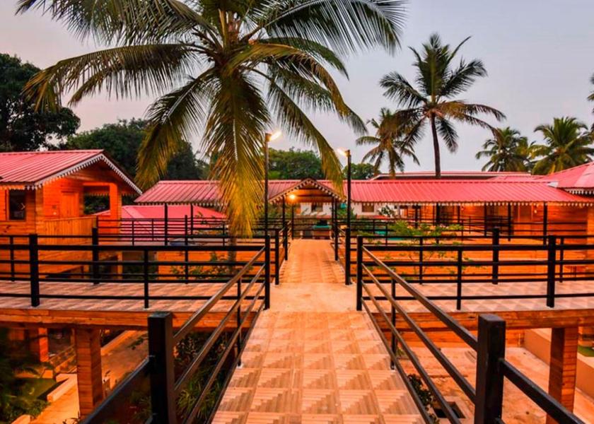 Goa Varca Hotel Exterior