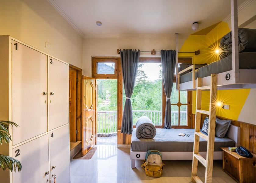 Himachal Pradesh Kasol 1 Person in 4-Bed Deluxe Dormitory - Mixed