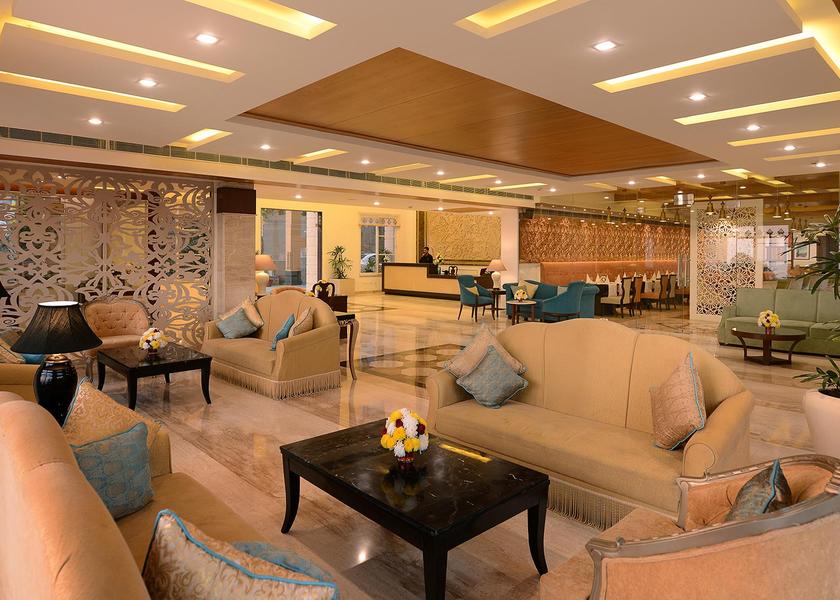 Himachal Pradesh Kasauli lobby