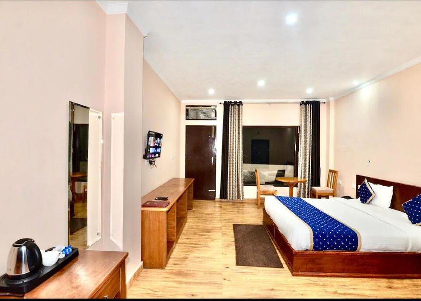 Uttarakhand Kausani Premium Room