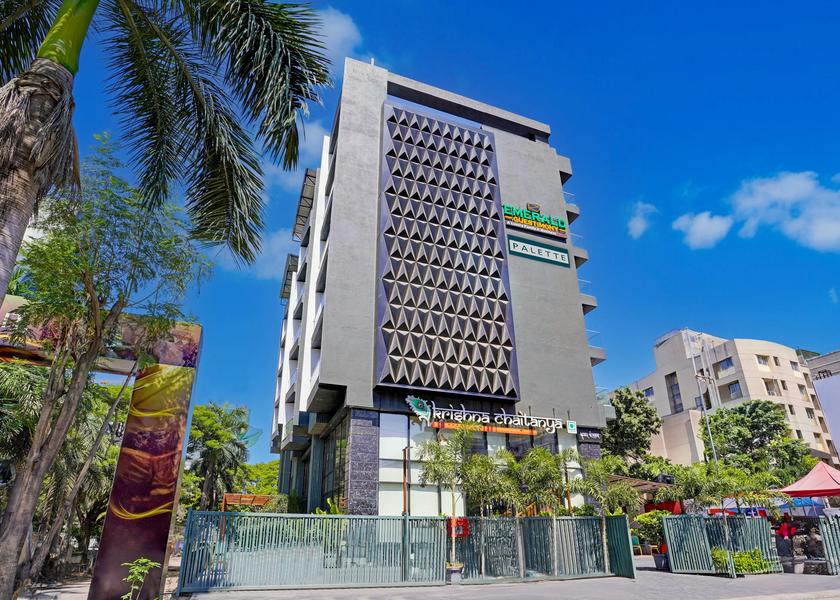 Maharashtra Pune Hotel Exterior
