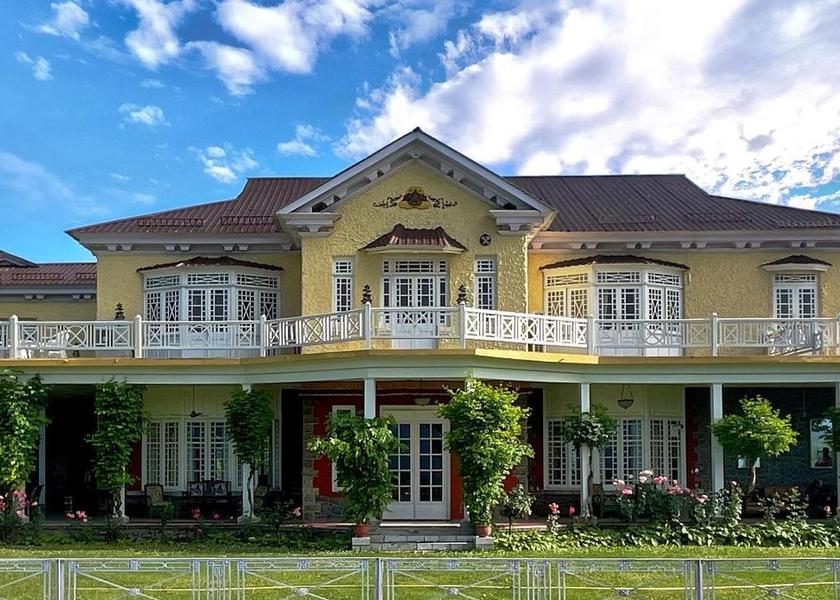 Jammu and Kashmir Srinagar exterior view