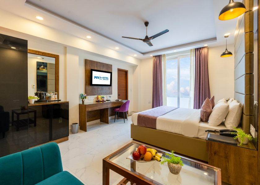 Uttar Pradesh Noida Executive Room with Balcony and Gym Access