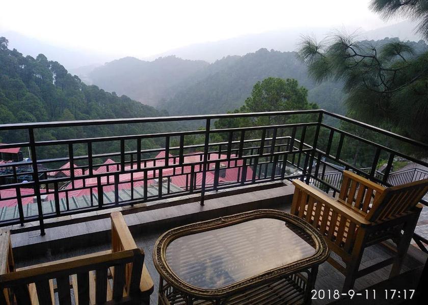Himachal Pradesh Kasauli Hotel View