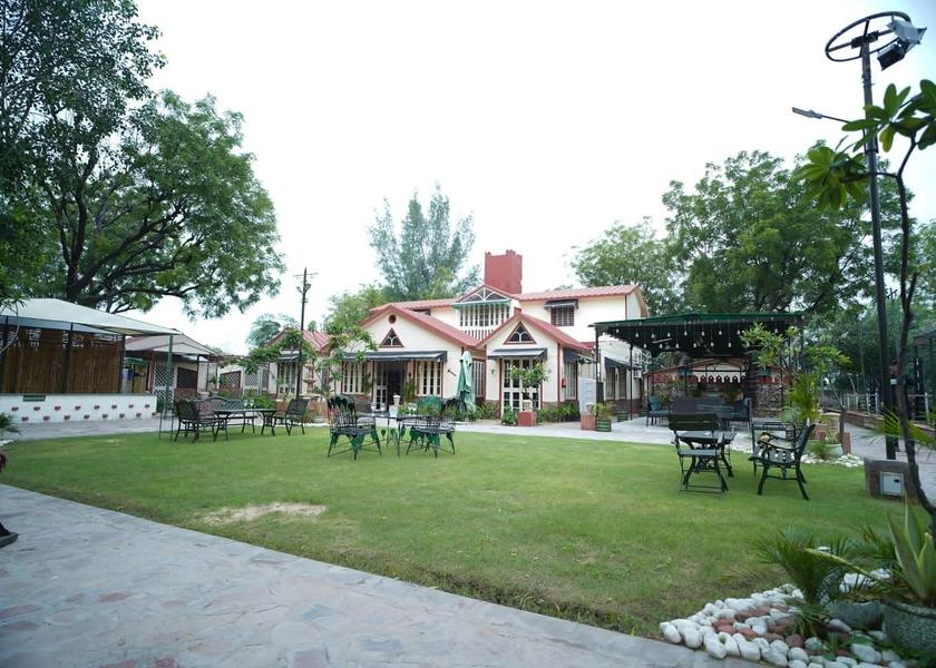 Rajasthan Jaipur Hotel Exterior