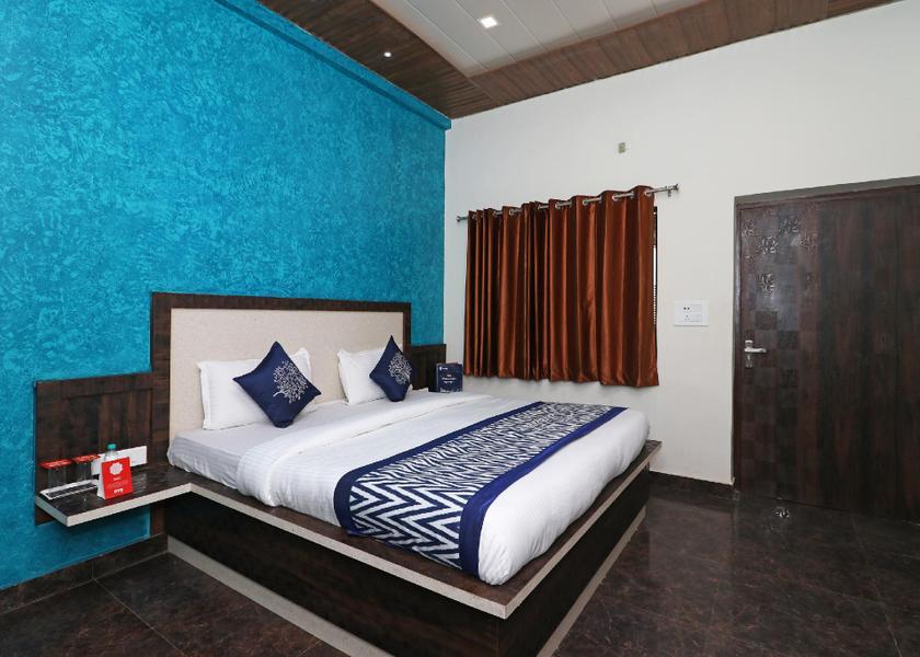 Uttar Pradesh Vrindavan Standard Suite