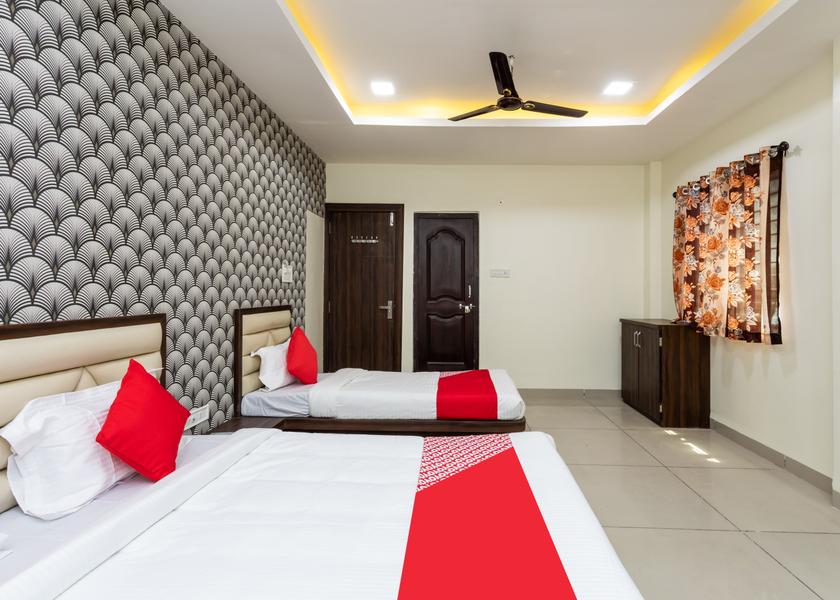 Madhya Pradesh Indore Room