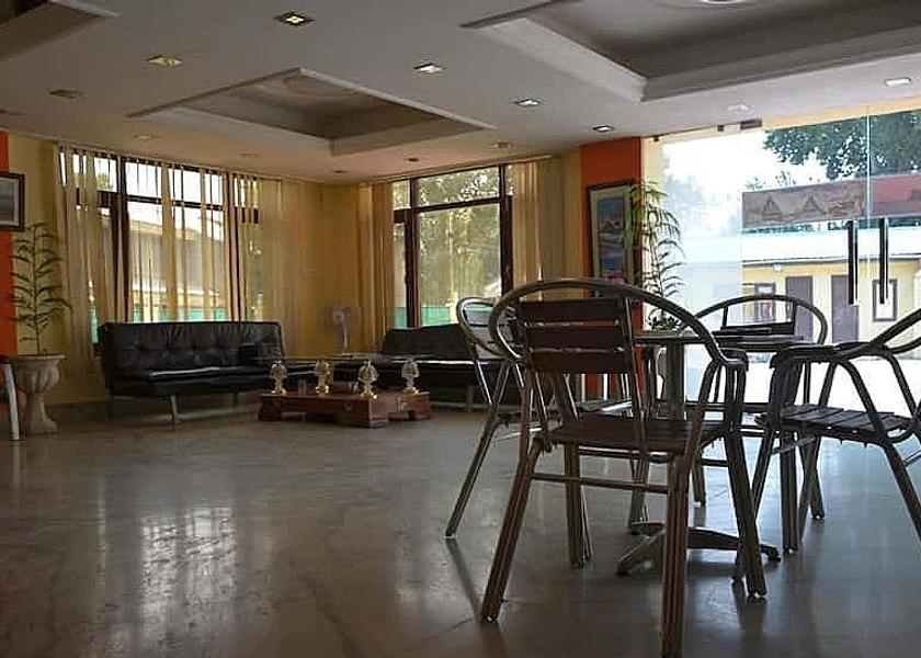 Jammu and Kashmir Srinagar lobby