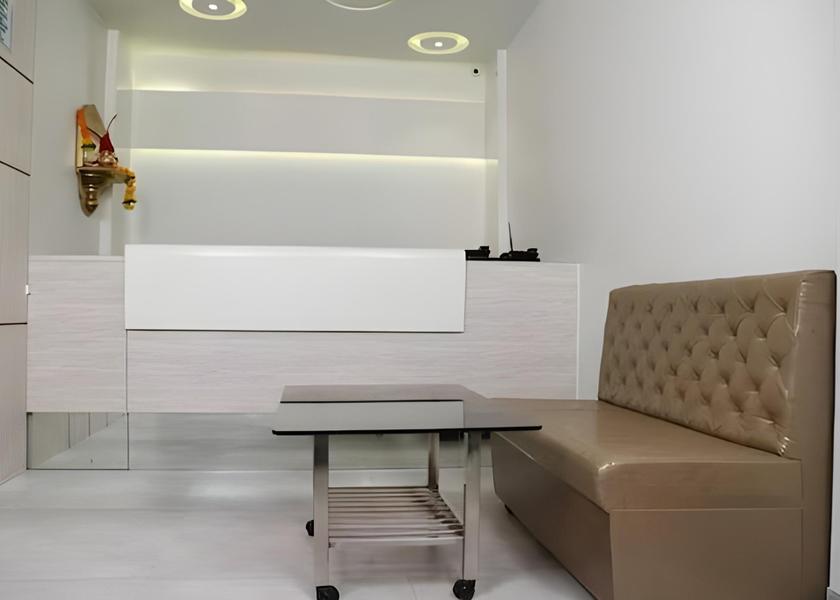 Maharashtra Thane lobby