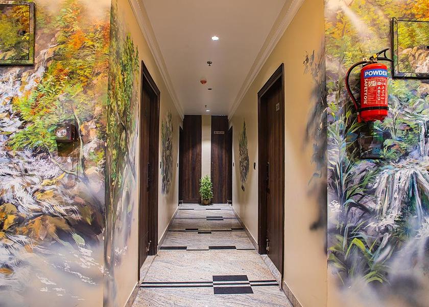 Uttarakhand Rishikesh Lobby