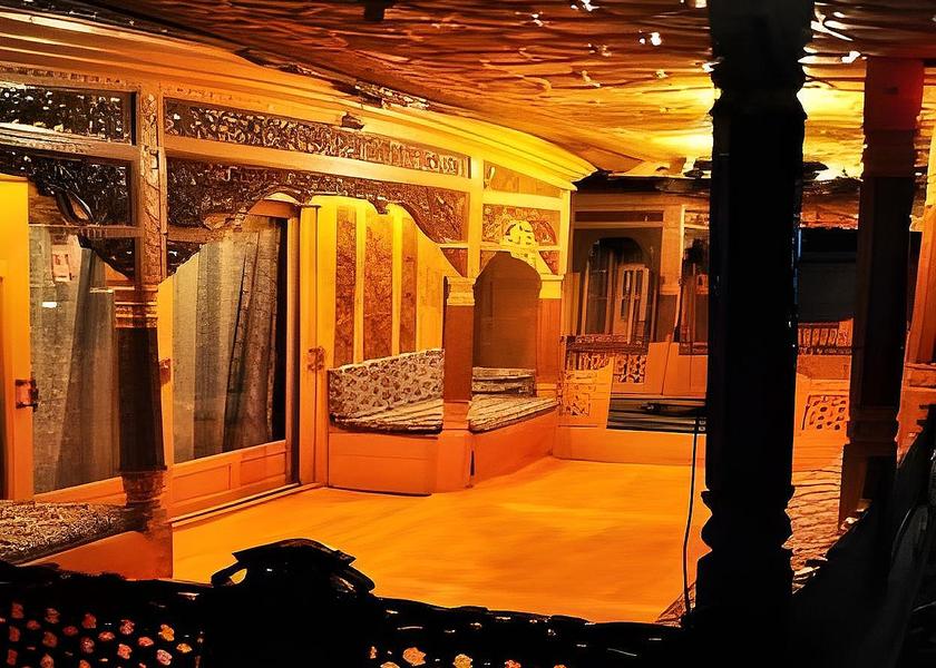 Jammu and Kashmir Srinagar balcony/terrace