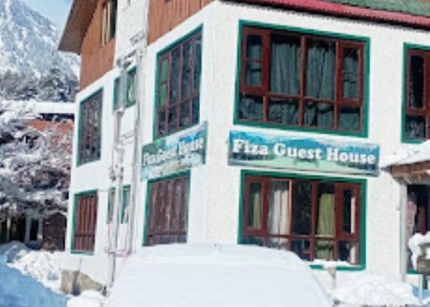Jammu and Kashmir Pahalgam parking lot