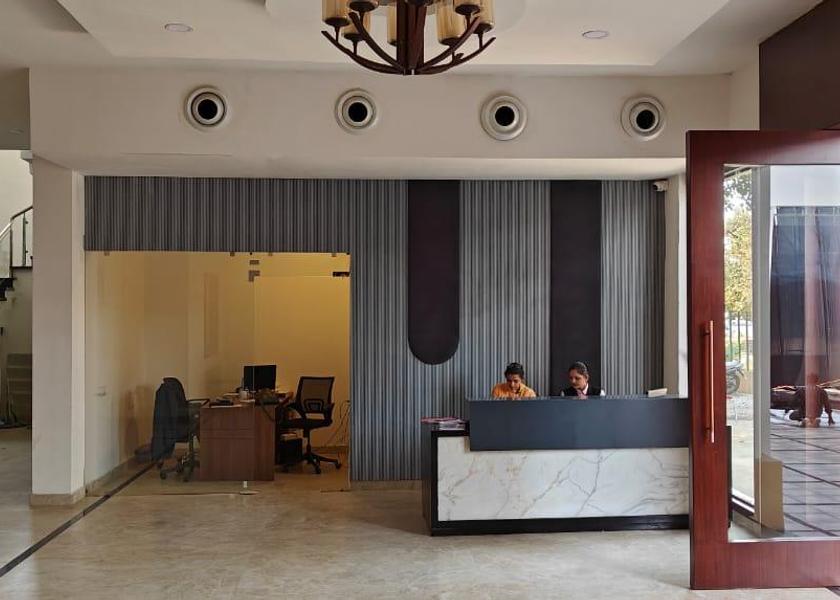 Madhya Pradesh Jabalpur Public Areas