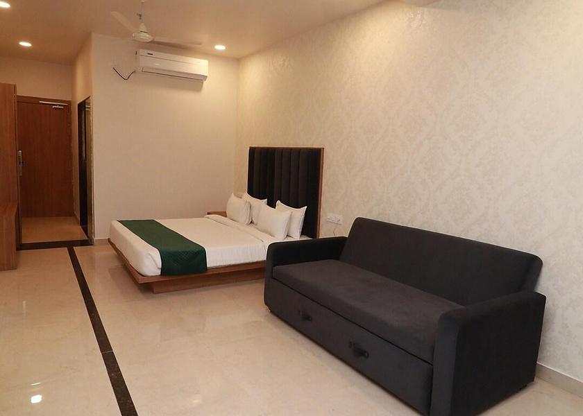 Madhya Pradesh Jabalpur Deluxe Room