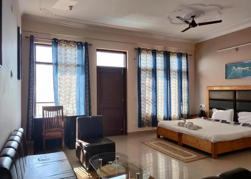Himachal Pradesh Dharamshala Deluxe Room