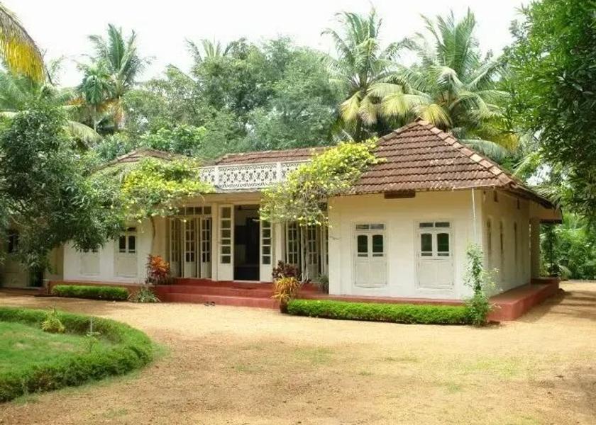 Kerala Kumarakom Hotel Exterior