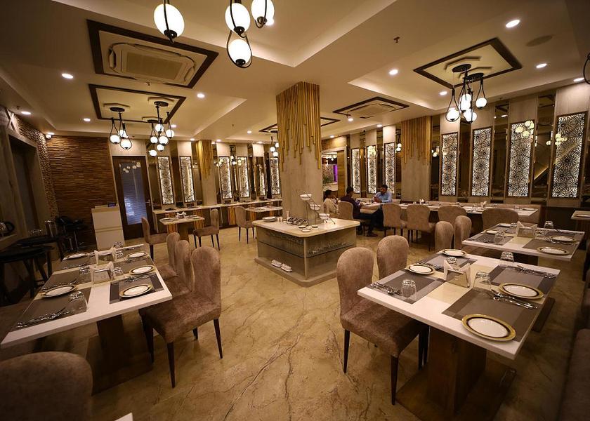 Uttar Pradesh Varanasi restaurant