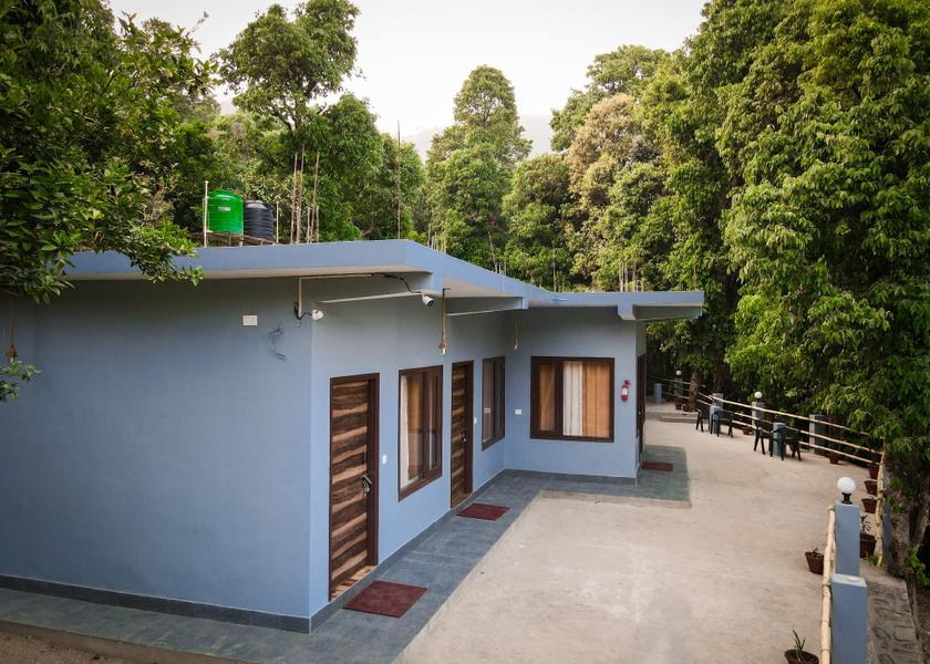 Uttarakhand Bhimtal balcony/terrace