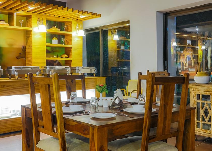 Maharashtra Khadsangi Food & Dining