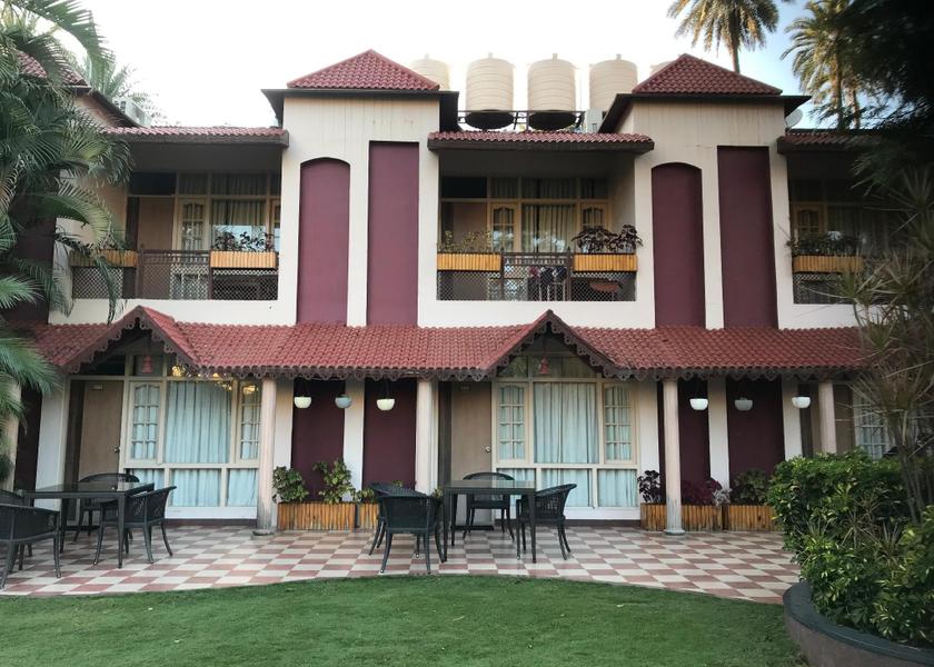 Rajasthan Mount Abu exterior view