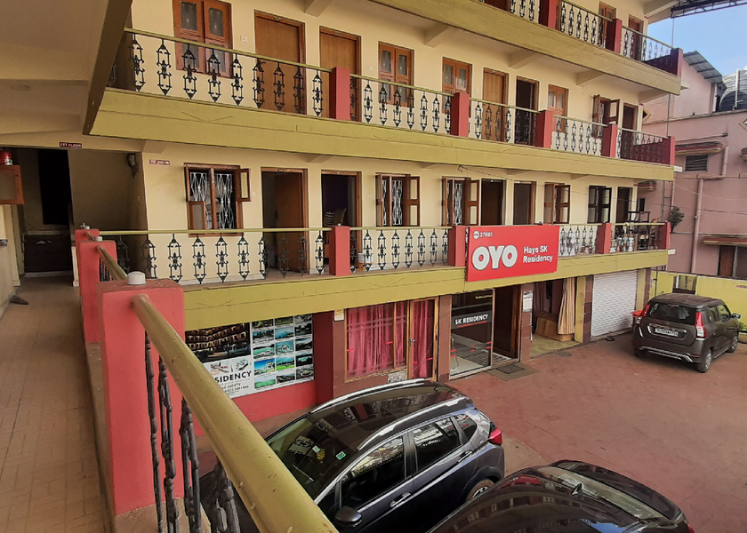 Tamil Nadu Ooty balcony/terrace
