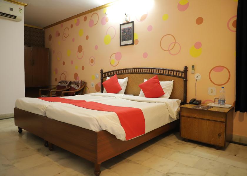 Madhya Pradesh Khajuraho DELUXE  ROOM