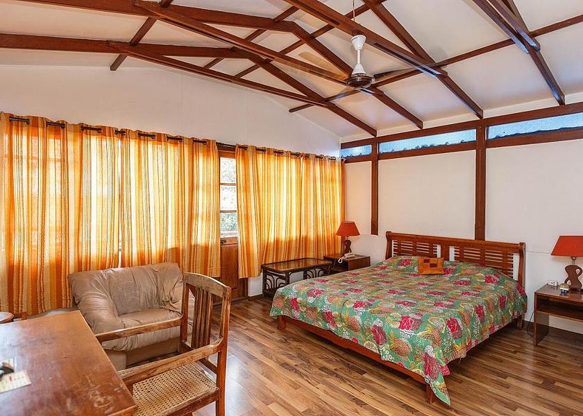 Karnataka Bangalore Deluxe Room