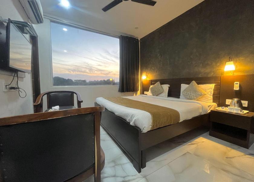 Punjab Mohali Room
