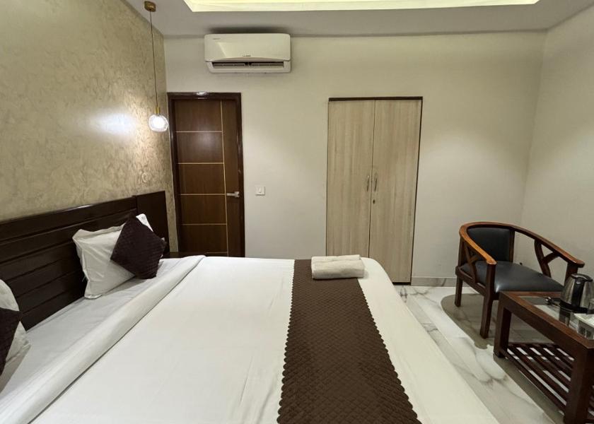 Punjab Mohali Room