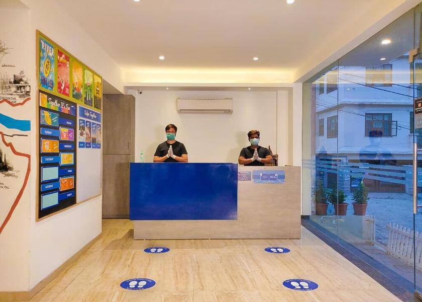 Uttarakhand Rishikesh Public Areas