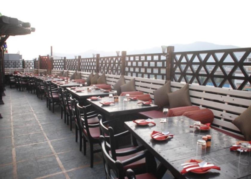 Maharashtra Thane Food & Dining