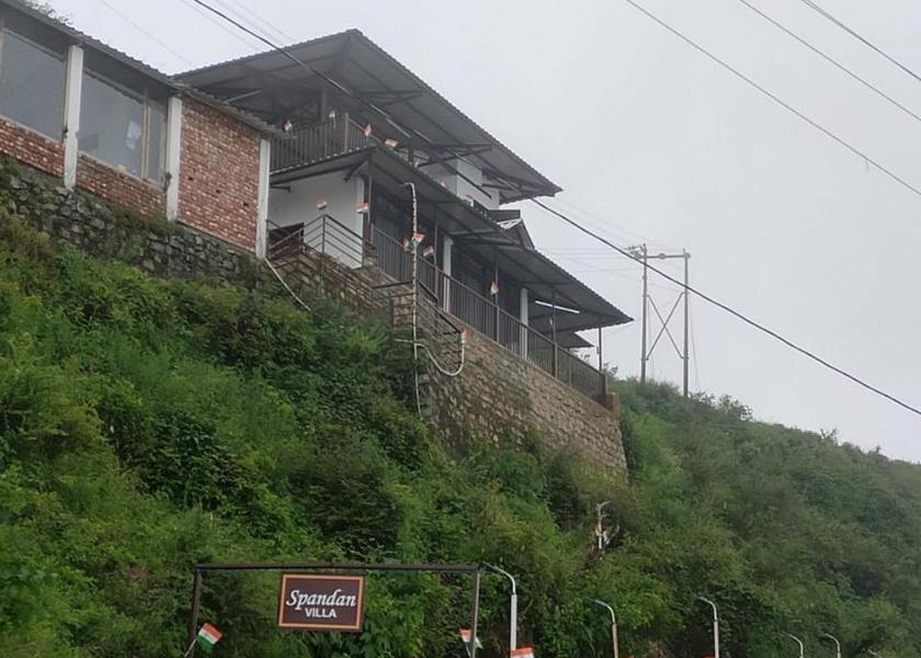 Uttarakhand Dhanaulti exterior view